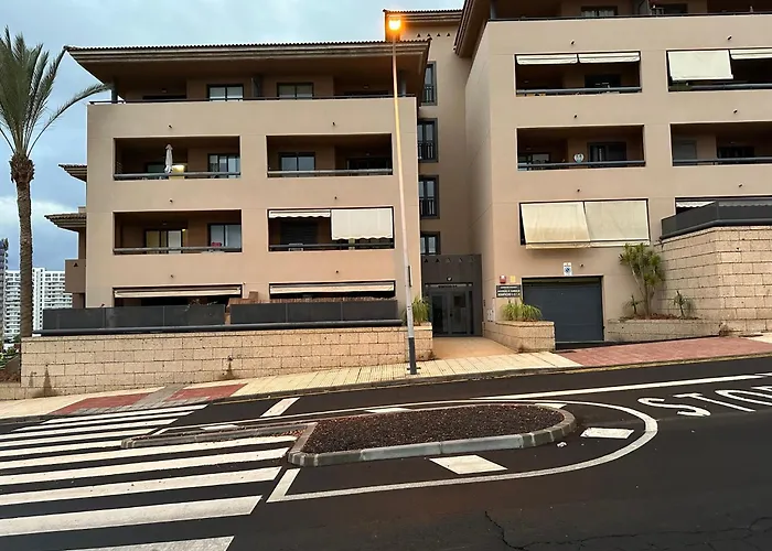 2 Bedroom With Parking, Wifi, Views & Heated Pool