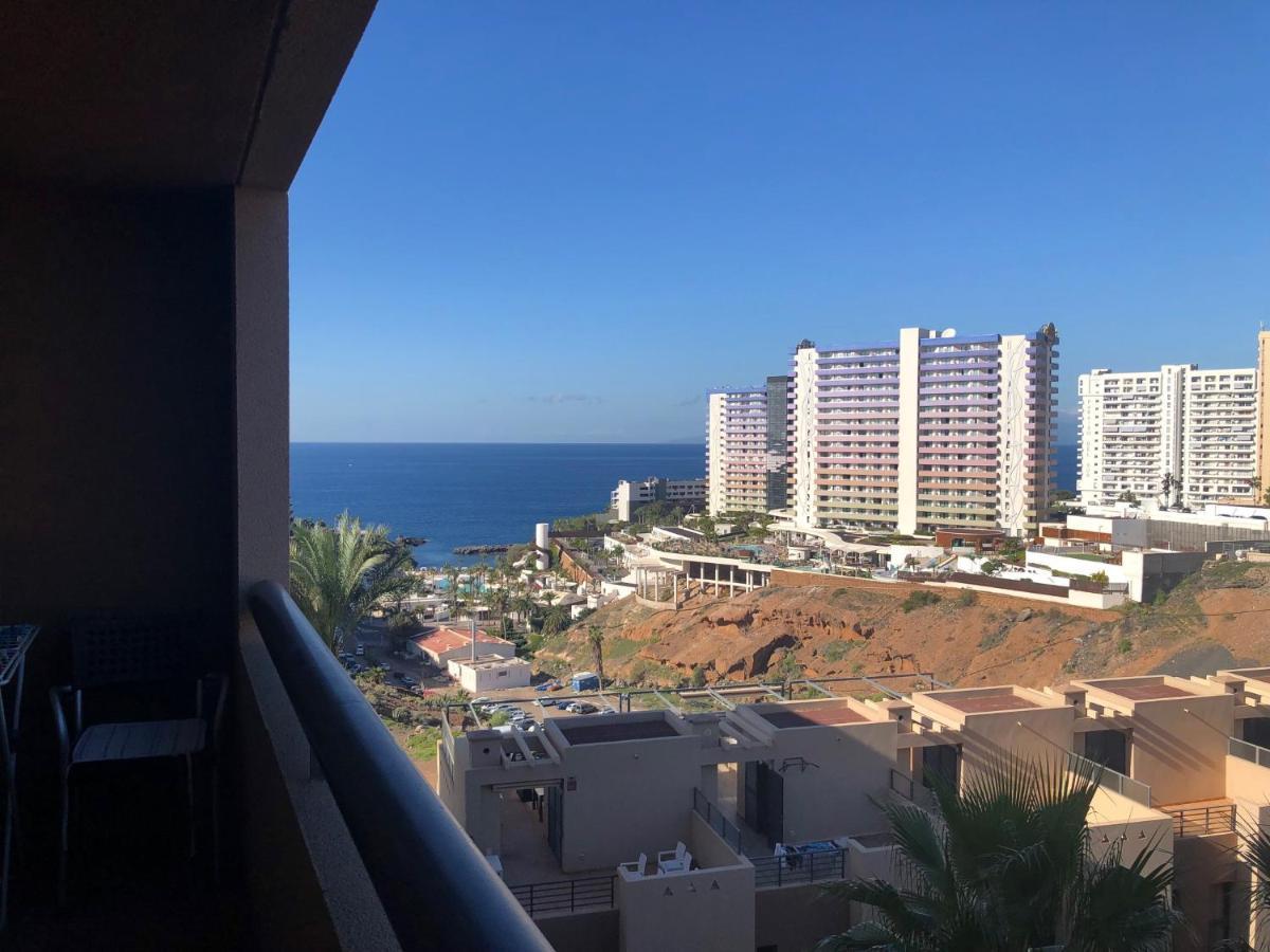 Apartment 2 Bedroom With Parking, Wifi, Views & Heated Pool Playa Paraiso (Tenerife)