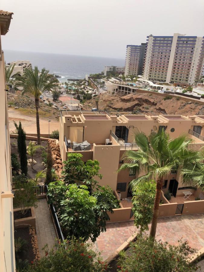 Apartment 2 Bedroom With Parking, Wifi, Views & Heated Pool Playa Paraiso (Tenerife)